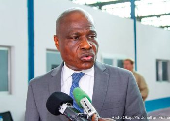 RDC : Martin Fayulu pense que la convocation de l’artiste musicien KOFFI OLOMIDE à la Cour de Cassation est une distraction de mauvais goût