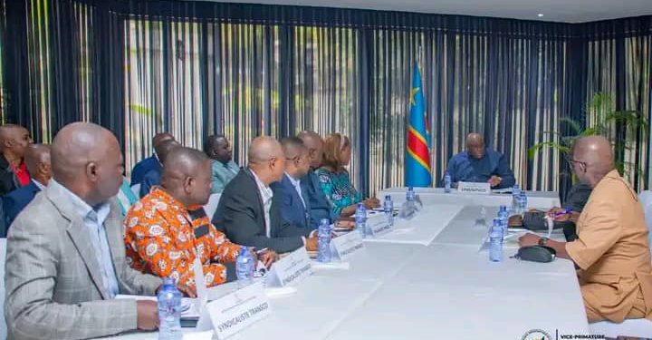 Crise à la société TRANSCO : La délégation syndicale appelle à la fin de la grève, après une réunion avec Jean-Pierre Bemba