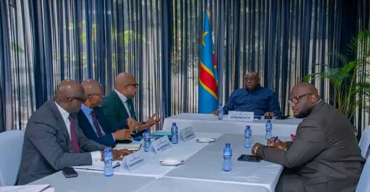 Mobilité à Kinshasa : Le Vice-premier ministre des transports informé sur la mise en œuvre du projet METROKIN