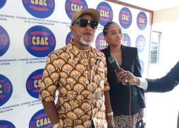Koffi Olomide après son audition au CSAC: « C’était plus pédagogique qu’autre chose, même si ce que le chanteur Koffi dit est fondé »