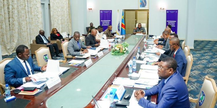 Kinshasa : le gouvernement provincial envisage un décaissement de 10 millions USD pour lutter contre l’épidémie de Mpox
