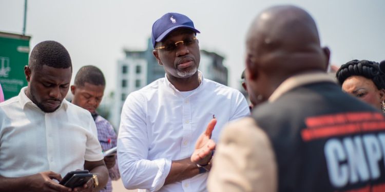 Kinshasa : Le ministère provincial des transports invite les chauffeurs à afficher les tarifs et les itinéraires, pour permettre aux passagers d’en prendre connaissance