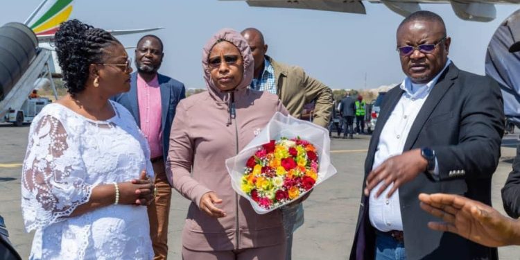 Attaque de la résidence de Joseph Kabila: Olive Lembe souhaite que le procès public en flagrance qui s’est ouvert vendredi 02 Août puisse aller jusqu’à la fin