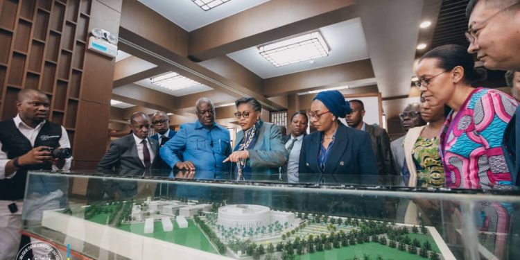 Culture : JUDITH SUMINWA rassurée de la fin des travaux de construction du plus grand centre culturel de l’Afrique centrale, avant son inauguration