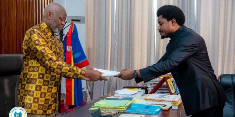 RDC : Le ministre de la justice dépose 4 projets de loi auprès du Président de l’Assemblée nationale Vital Kamerhe