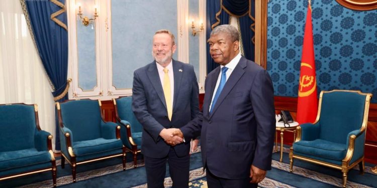 Guerre à l’Est : Le Royaume-Uni salue les efforts de l’Angola dans la résolution du conflit rwando-congolais
