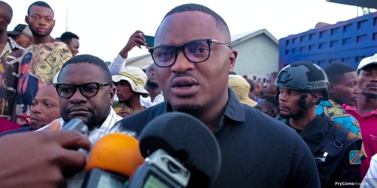 Tanganyika : Le gouverneur Muteba Kitungwa Christian supervise l’arrestation de présumés voleurs à Kalemie