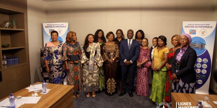 Kinshasa : Les difficultés de LMC présentées au ministre du portefeuille par le DGA Gisèle MBWANSIEM MUPA