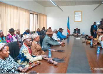 Lualaba : Le ministre de l’intérieur JACQUEMAIN SHABANI a échangé avec plus de 40 chefs coutumiers sur le conflit intercommunautaire
