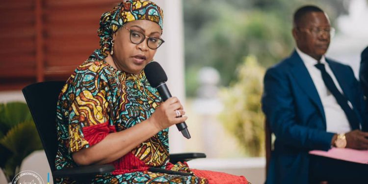 RDC : Judith Suminwa a signé le décret portant sauvegarde du patrimoine des entreprises publiques, des établissements publics et des services publics