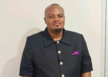 Investiture du gouvernement provincial de Kinshasa : Daniel Bumba annonce des mesures fortes pour protéger le Petit commerce face aux commerçants étrangers