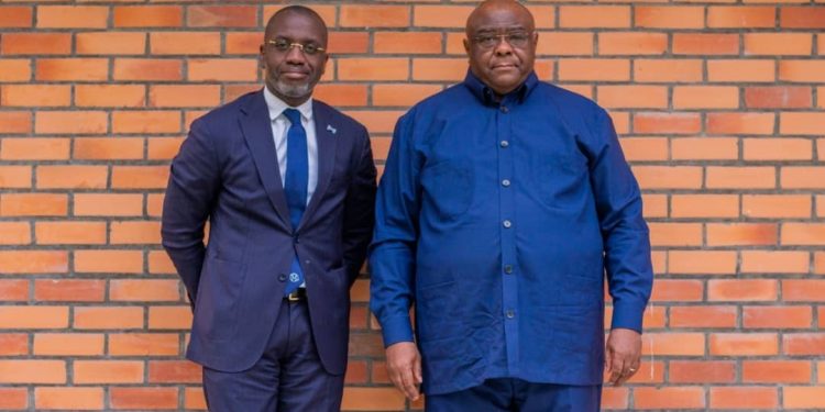 Kinshasa : Les gouvernements central et provincial s’engagent à relever les défis du secteur des transports dont les embouteillages monstres