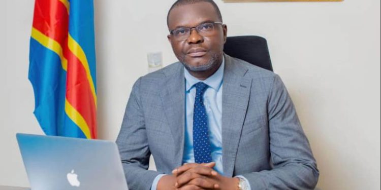 Sankuru : Voici les 10 nouveaux Ministres provinciaux nommés par le Gouverneur Victor Kitenge