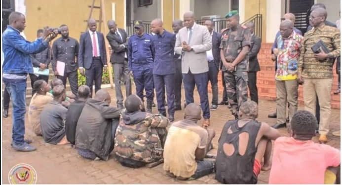 Insécurité à Haut-Uele : 9 présumés bandits armés dont 2 militaires arrêtés et présentés au Gouverneur de province