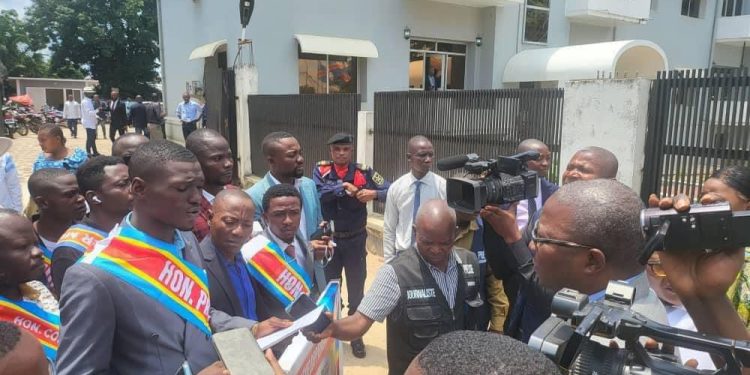 RDC : les gouverneurs de province instruits de prendre en charge les conseillers communaux ( télégramme )
