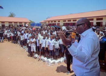 Haut-Katanga : En vacances parlementaires à Kasenga , le président du Sénat Sama Lukonde a recueilli toutes les préoccupations de sa base