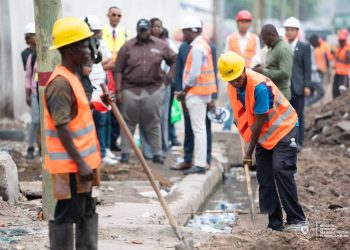 KINSHASA : Le gouvernement provincial lance les travaux de la réhabilitation des avenues Wangata, Usoki et Hopital