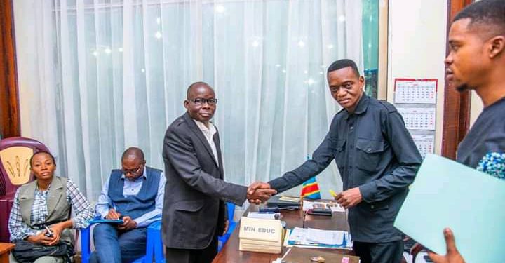 Kasai-oriental : les nouveaux membres du Cabinet du Gouverneur entrent officiellement en fonction