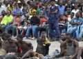 Lutte contre l’insécurité à Kinshasa : Plus de 100 présumés inciviques appelés « Kuluna » arrêtés dans le regroupement Communal de Tshangu (communiqué)