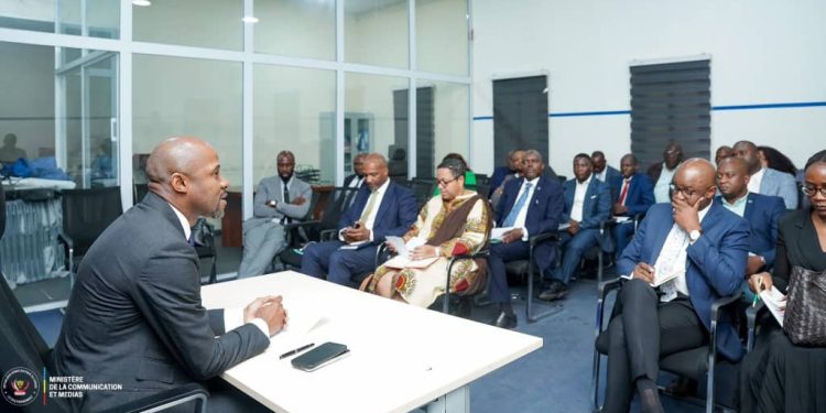 Patrick Muyaya aux conseillers en communication des ministres : « La communication sur l’action gouvernementale doit être coordonnée et ordonnée »