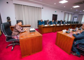 Tentative de grève des chauffeurs poids lourds : Le gouvernement apaise les esprits et promet de s’impliquer pour ne pas perturber les activités économiques