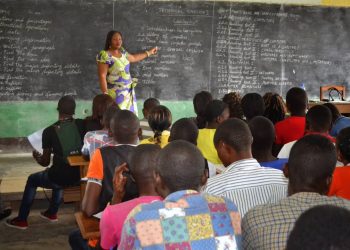 Education : La CNSSAP invite les rentiers (conjoints survivants et orphelins) des enseignants décédés en cours de carrière à dater du mois d’avril 2023, à se présenter dans ses guichets