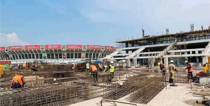 Assemblée nationale : Un député adresse une question orale avec débat au ministre des Finances sur l’arrêt des travaux de construction de Kinshasa Arena