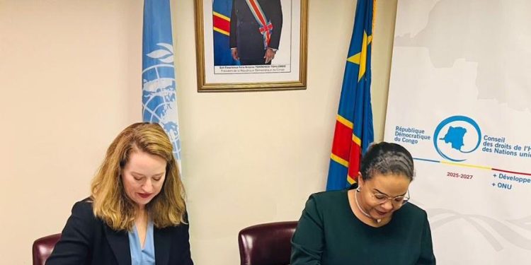 New-York : Le gouvernement congolais et l’Organisation Internationale pour les Migrations signent un accord de coopération