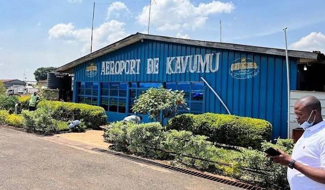 Assemblée nationale: Le député LUTALA MUTIKI Trésor interpelle Jean Pierre Bemba sur l’affectation de 5 millions de dollars destinés à la réhabilitation et Modernisation de l’Aéroport de Kavumu