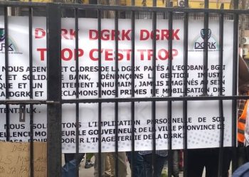 APK : Les agents de la DGRK, en colère, réclament leurs arriérés devant l&rsquo;Assemblée provinciale de Kinshasa