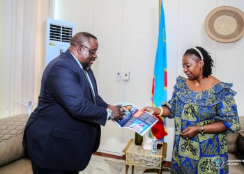 Assemblée nationale : Tête-à-tête entre Dominique Munongo Inamizi et Willy KALENGAYI autour de l’impact des mines sur les communautés locales du Lualaba