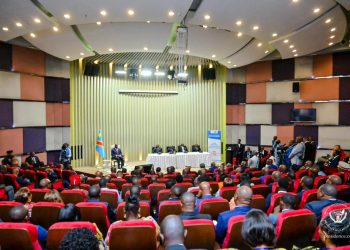 Assainissement des finances publiques : Felix Tshisekedi a participé à l’ouverture de la première session extraordinaire du Conseil Supérieur de la Cour des Comptes