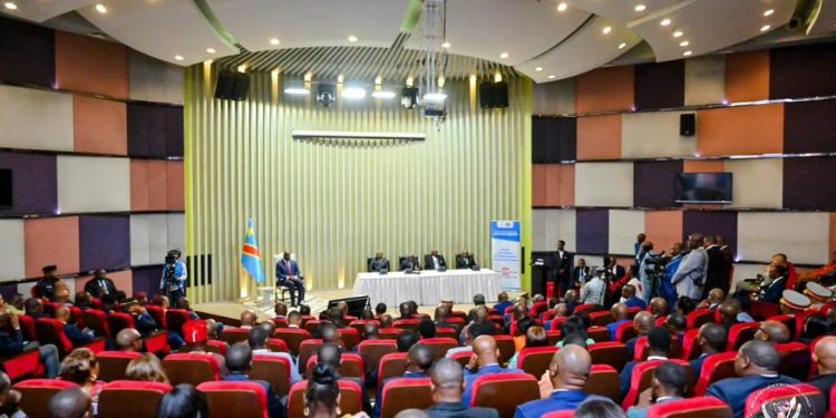 Assainissement des finances publiques : Felix Tshisekedi a participé à l’ouverture de la première session extraordinaire du Conseil Supérieur de la Cour des Comptes