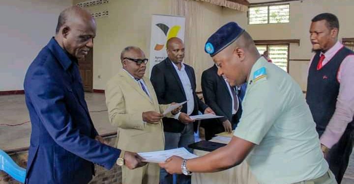 Kasaï-Oriental : le gouverneur ai clôture de l’atelier des Magistrats civils et militaires sur l’éthique et la déontologie professionnelle