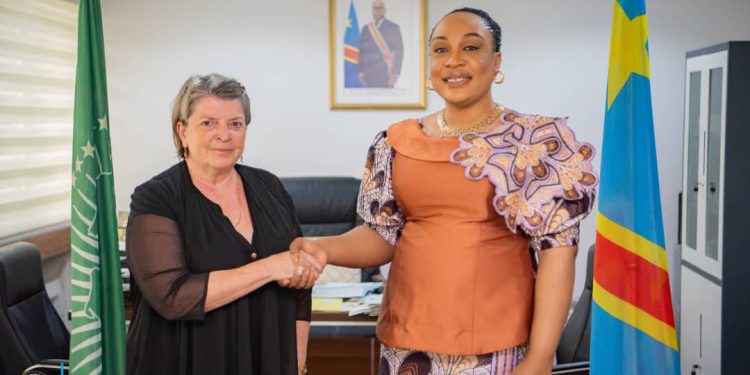 Décès de l’étudiante Alexandra : l’ambassadrice du Canada à Kinshasa annonce le rapatriement de la dépouille mortelle dans quelques jours