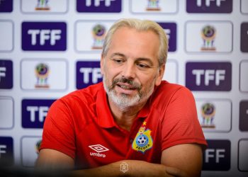 Tanzanie vs RDC : « Cette équipe (Tanzanie) n’a pas reçu beaucoup de buts, nous sommes prêts pour cela. » (Sébastien Desabre)