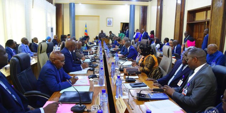 Insécurité à Tshopo : Le Président Tshisekedi instruit le gouvernement d’organiser un forum provincial consacrée à la paix (Conseil des ministres)