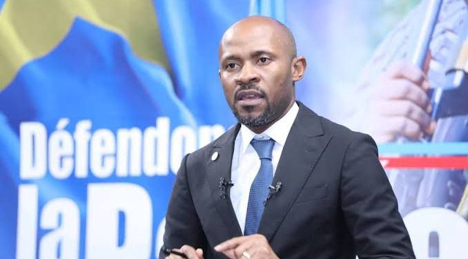 Patrick Muyaya : « Il faut considérer que si la révision de la constitution doit avoir lieu, ça sera pour le bien de nos institutions »