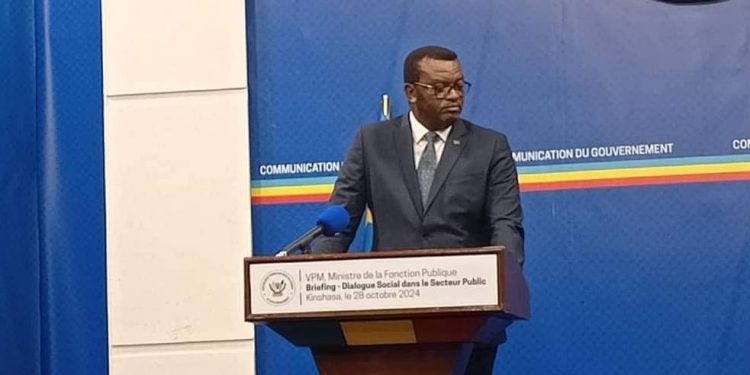RDC : Le gouvernement s’engage à redresser la situation globale des fonctionnaires de l’Etat (point de presse)