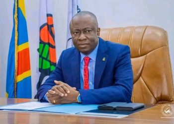 Augustin KABUYA au FCC : « Aujourd’hui, vous vous présentez en donneurs de leçons ? Vos conciliabules avec des politiciens en soutane sont visibles au grand jour »