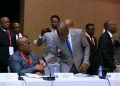 Martin Fayulu à Tshisekedi: « La Constitution vous empêche-t-elle de dire aux Congolais comment notre armée doit restaurer l’intégrité de notre territoire ?»