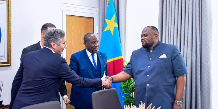 Kinshasa : Daniel BUMBA s’engage à promouvoir la transformation des déchets plastiques