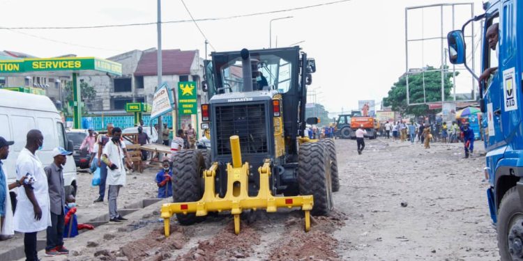 Opération Kinshasa Zéro Trou : Le CREFDL invite le parlement à interpeller le Ministre Alexis GISARO pour qu’il s’explique sur la gestion de 70,5 millions USD (Document)