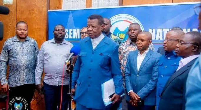 Insécurité dans l’Est de la RDC : Le député LAMBERT MENDE conduit ce mardi 12 novembre une délégation parlementaire congolaise à Kampala, en Ouganda (Communiqué)