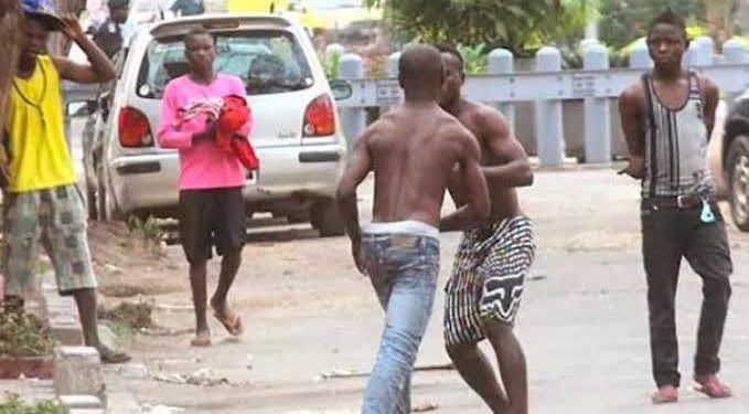 Kinshasa : plus de cent présumés criminels interpellés lors d’un bouclage dans la commune de Mont-Ngafula