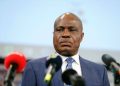Martin Fayulu: « Comment Félix Tshisekedi peut-il prétendre que l’article 217 de notre Constitution consacre la vente de notre souveraineté à certains États africains ? C’est une absurdité manifeste »