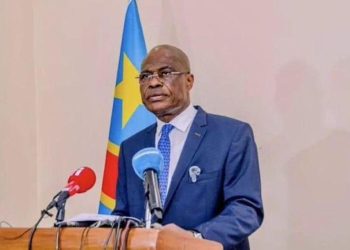 Révision constitutionnelle : « Monsieur Felix Tshisekedi joue avec le feu . Il vient de déclarer la guerre au peuple congolais » (Martin Fayulu)