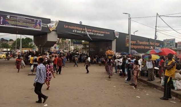 Kinshasa : Les vendeurs du marché pirate de Pompage sollicitent leur délocalisation vers Molokaï
