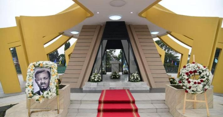 Kinshasa : La Ministre de la Culture, Arts et Patrimoine condamne avec fermeté l’acte de vandalisme perpétré au Mausolée de Patrice Lumumba (Communiqué)