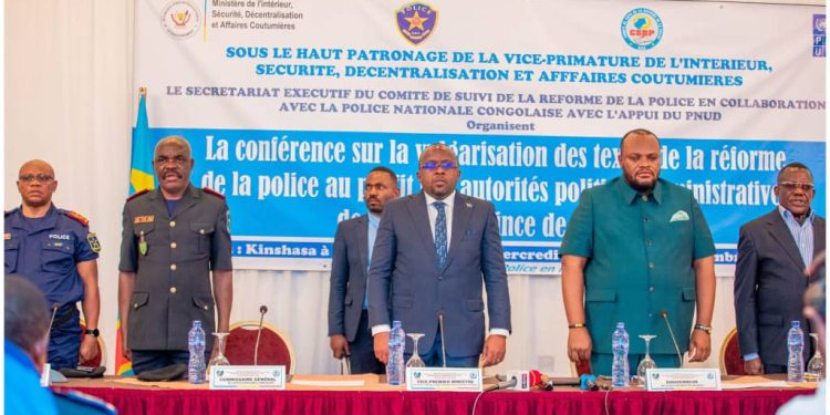 Réforme de la police : Le gouvernement lance la conférence sur la vulgarisation des textes juridiques